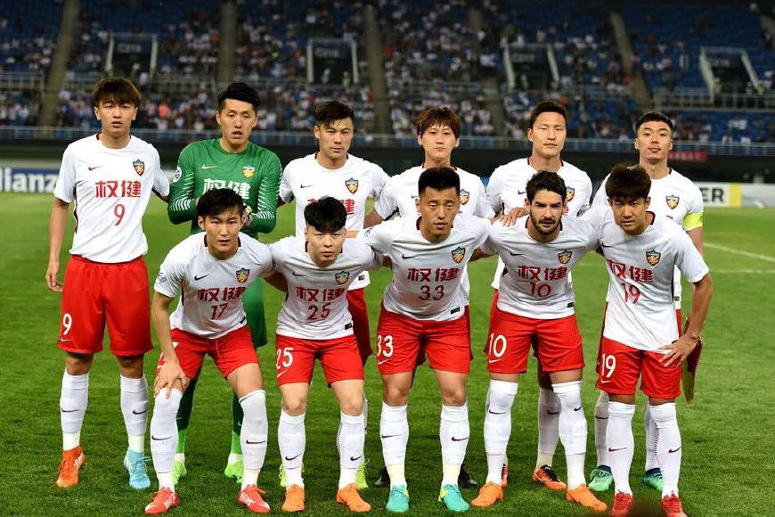 爱游戏-包含葡萄牙体育内部会议纪要流出——今晚回应争议，亚冠使命明确，阵容厚度经受考验的词条