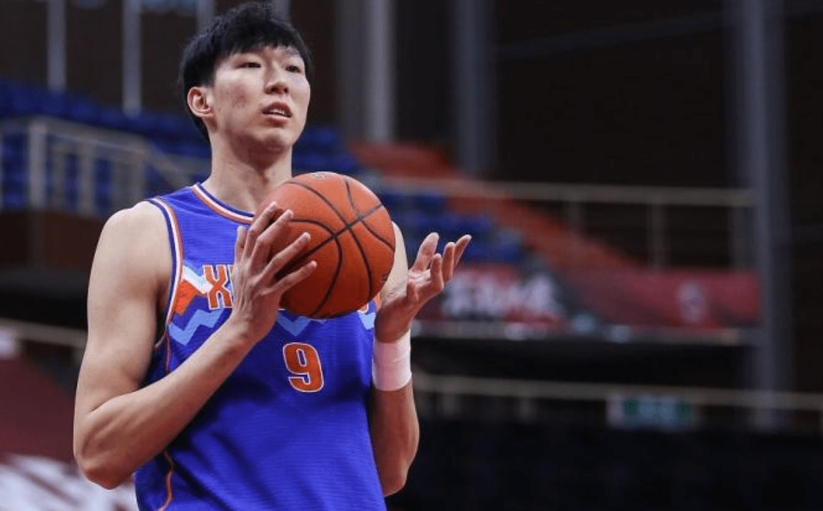 爱游戏-包含转折点！罗马手感冰凉，CBA常规赛转会期攻防权衡，底气十足，阵容厚度经受考验的词条